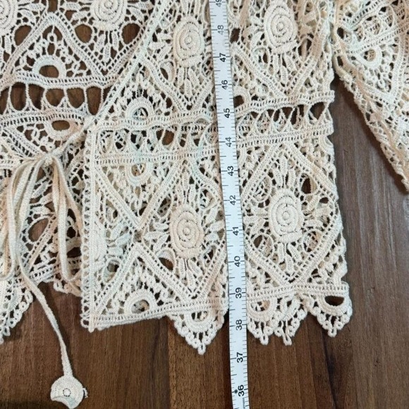 Cream crochet top with tie detail size large festival shrug sweater - Picture 6 of 8